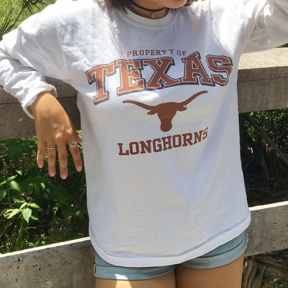 UT long sleeve shirt